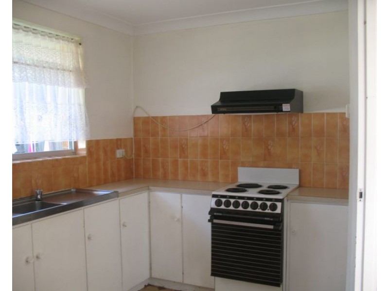 2/6 Power Place, Armidale NSW 2350