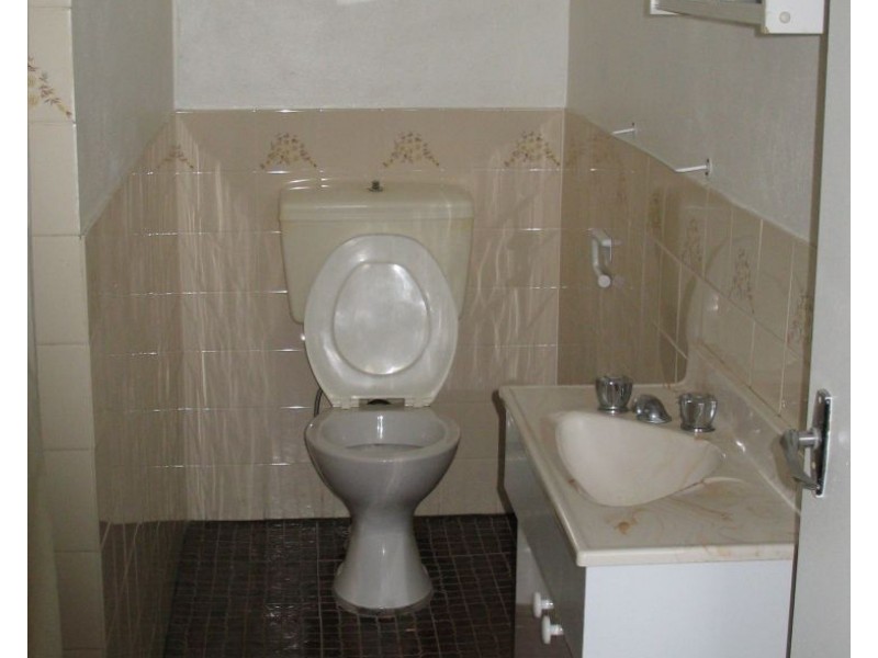 2/6 Power Place, Armidale NSW 2350
