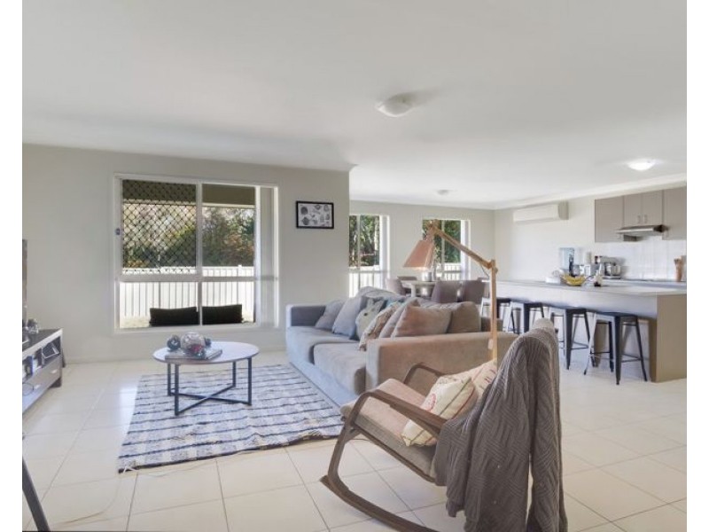 18 Earle Page Drive, Armidale NSW 2350
