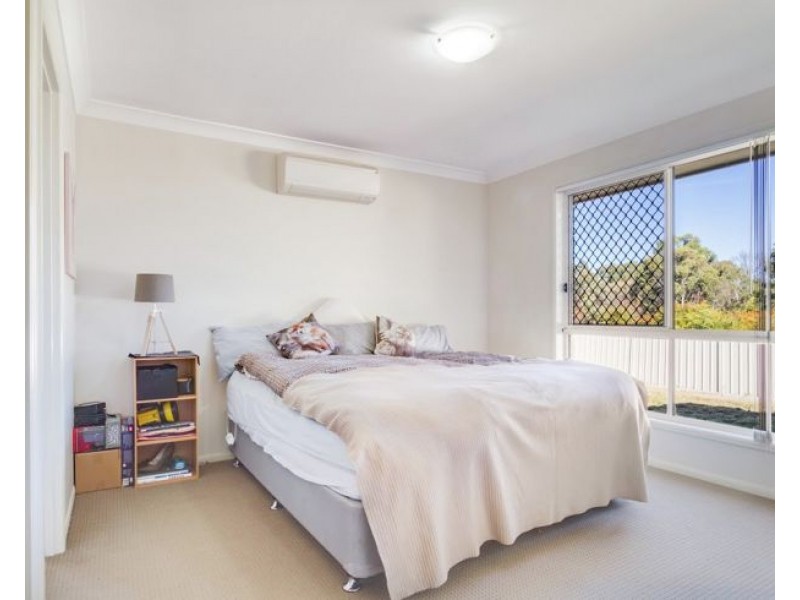 18 Earle Page Drive, Armidale NSW 2350