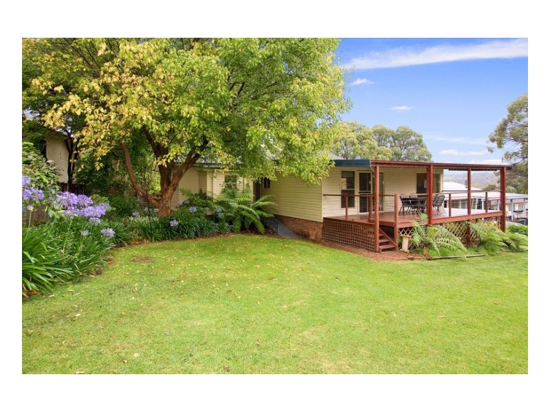 14 Johnson Avenue, Armidale NSW 2350