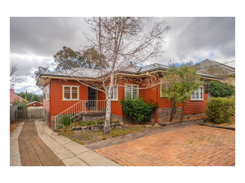 149 Brown Street, Armidale NSW 2350