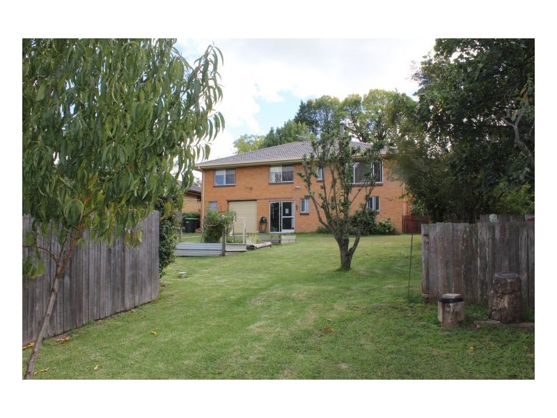 22 Gordon Street, Armidale NSW 2350