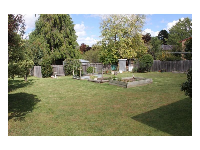 22 Gordon Street, Armidale NSW 2350