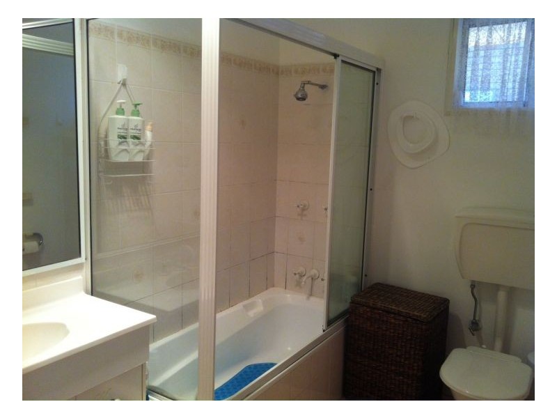 44 Murray Ave, Armidale NSW 2350