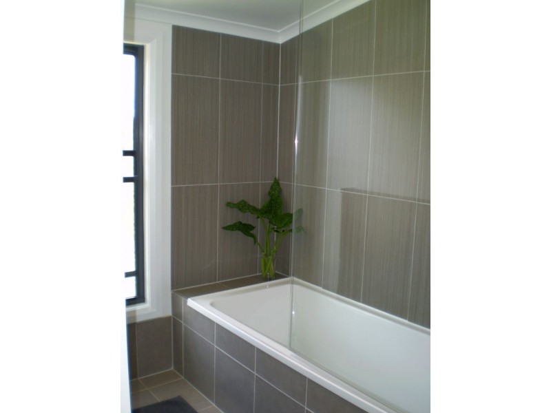 Invergowrie NSW 2350