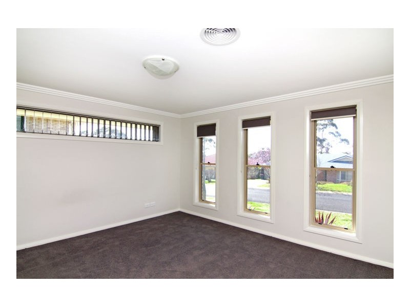 6 Erin Court, Armidale NSW 2350
