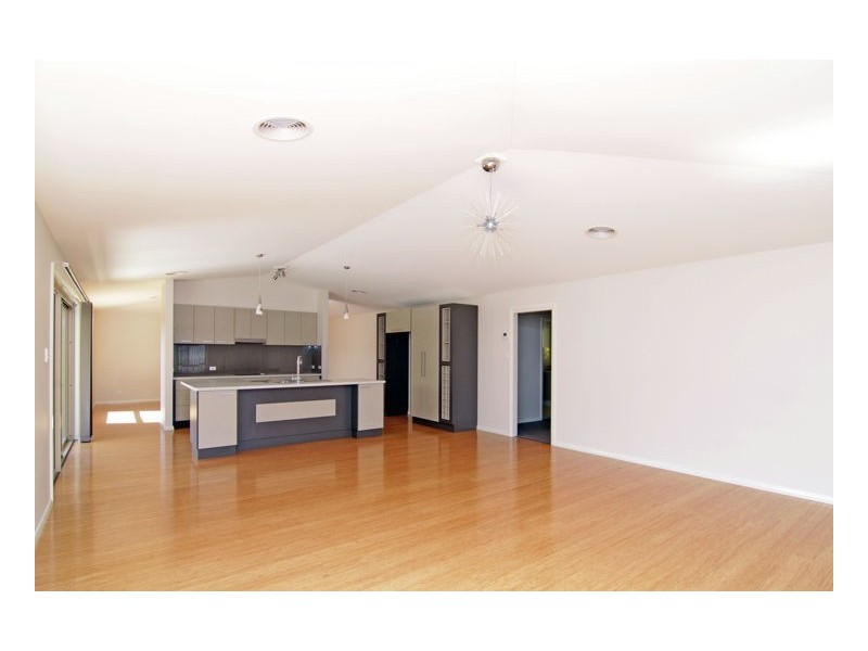 6 Erin Court, Armidale NSW 2350