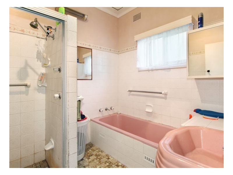 86 Douglas Street, Armidale NSW 2350