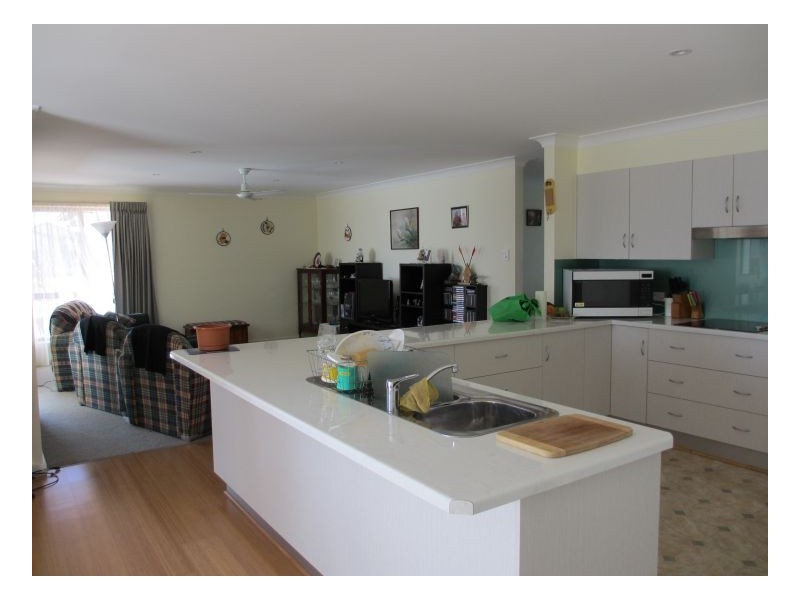 196 Sandon Street, Guyra NSW 2365