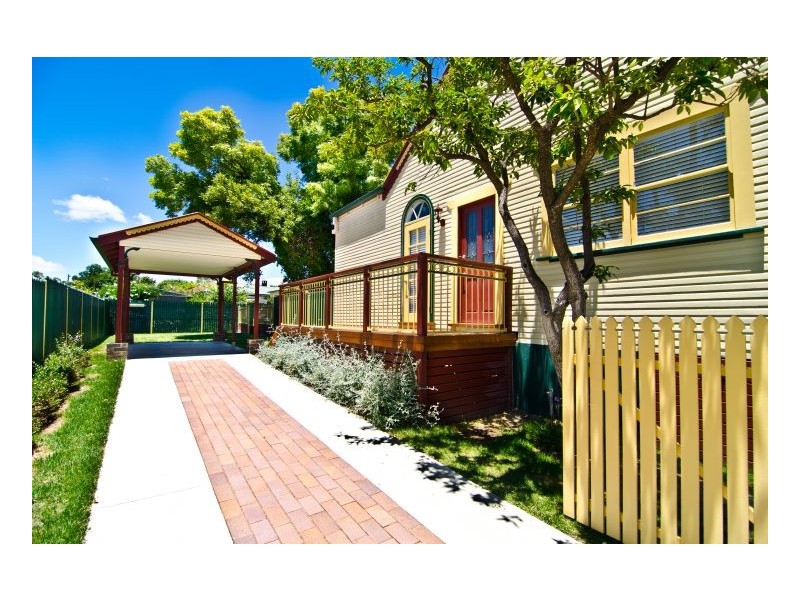 2/173 Brown, Armidale NSW 2350