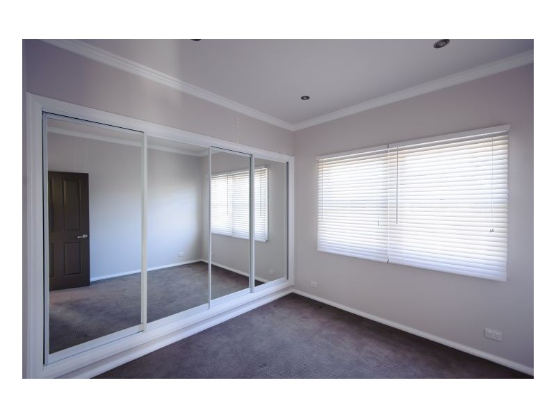 2/173 Brown, Armidale NSW 2350