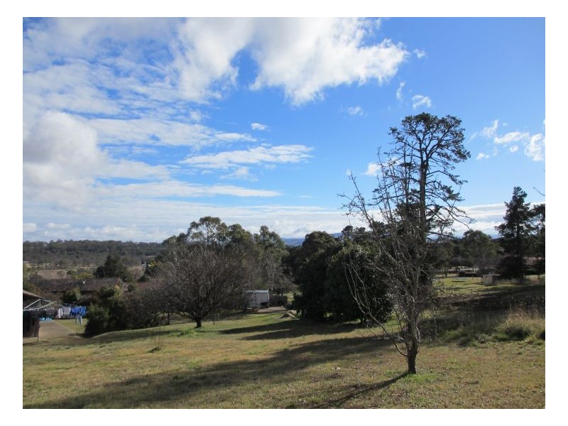 11 Belinda Place, Armidale NSW 2350