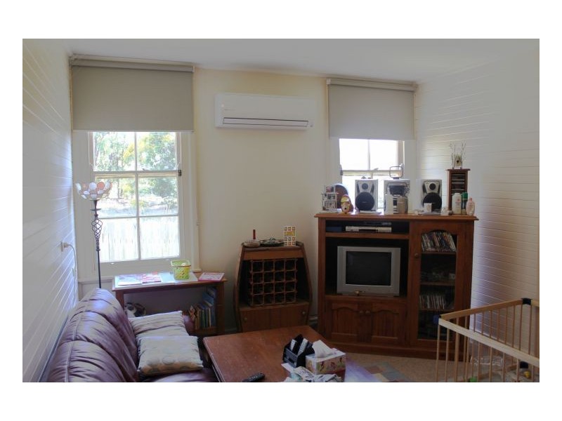 4075 Waterfall Way – Chandler School House, Wollomombi NSW 2350