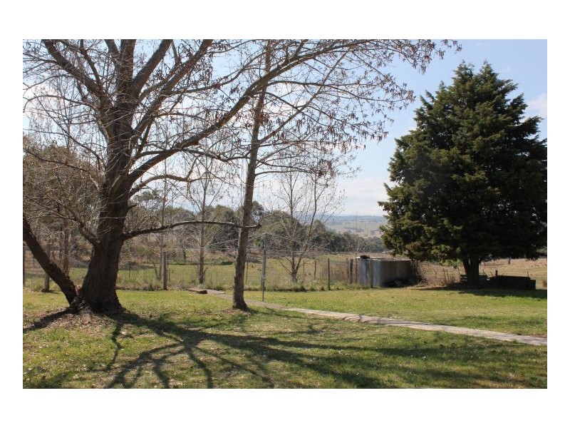 4075 Waterfall Way – Chandler School House, Wollomombi NSW 2350