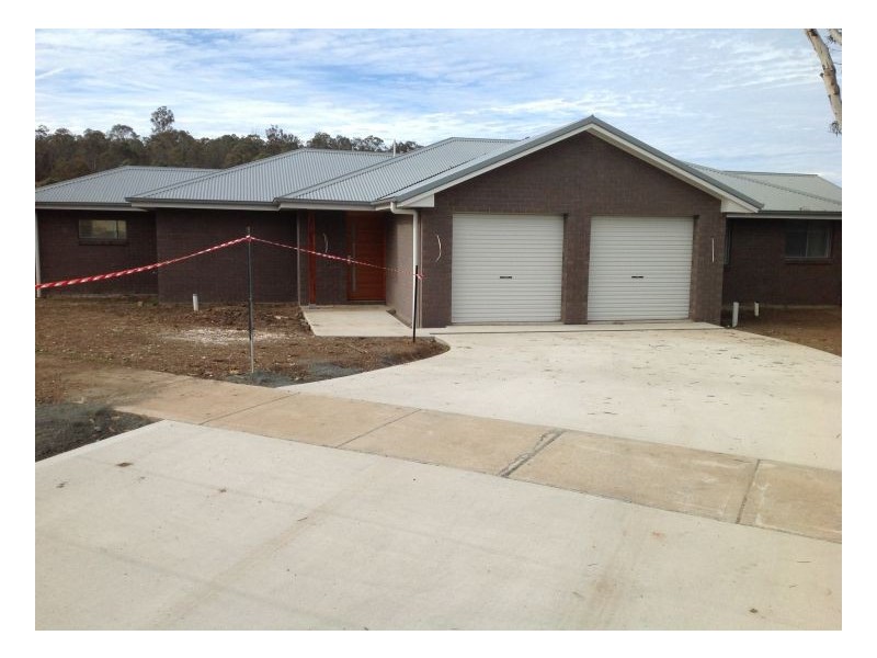 9 Kennedy Street, Armidale NSW 2350