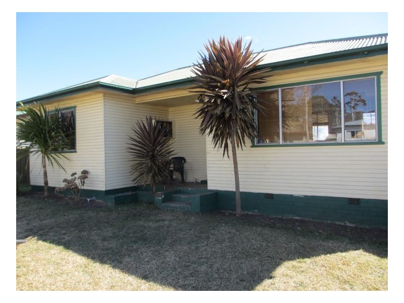 42 Prisk, Guyra NSW 2365
