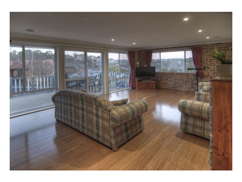 12 Yallambee Avenue, Armidale NSW 2350