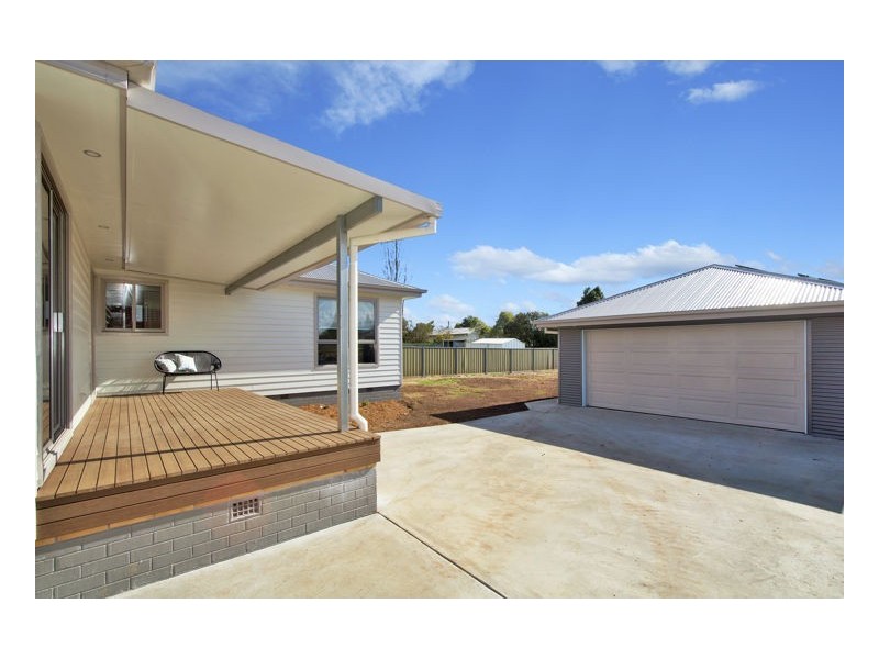 42 Prisk Street, Guyra NSW 2365