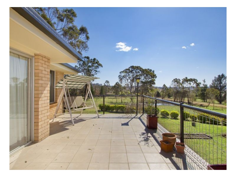 19 Inces, Armidale NSW 2350