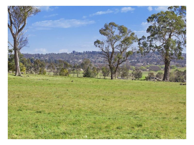 19 Inces, Armidale NSW 2350