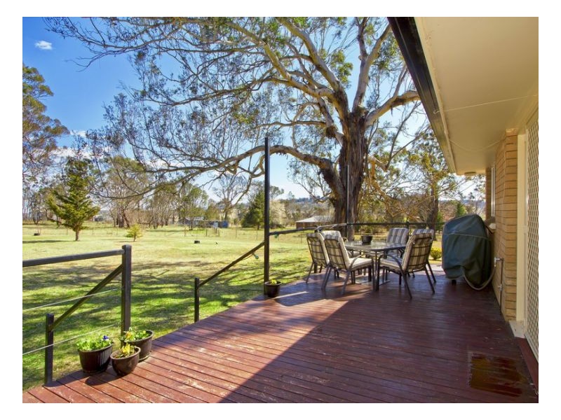 19 Inces, Armidale NSW 2350