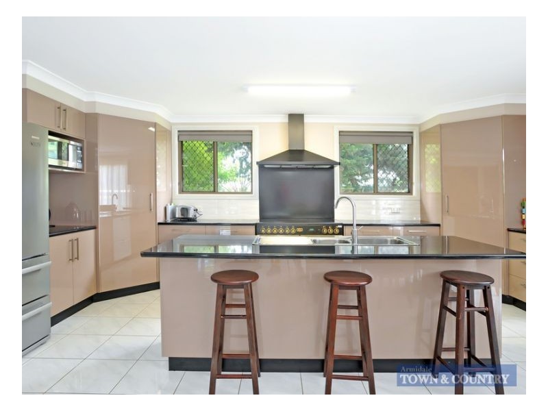 84 Douglas Street, Armidale NSW 2350