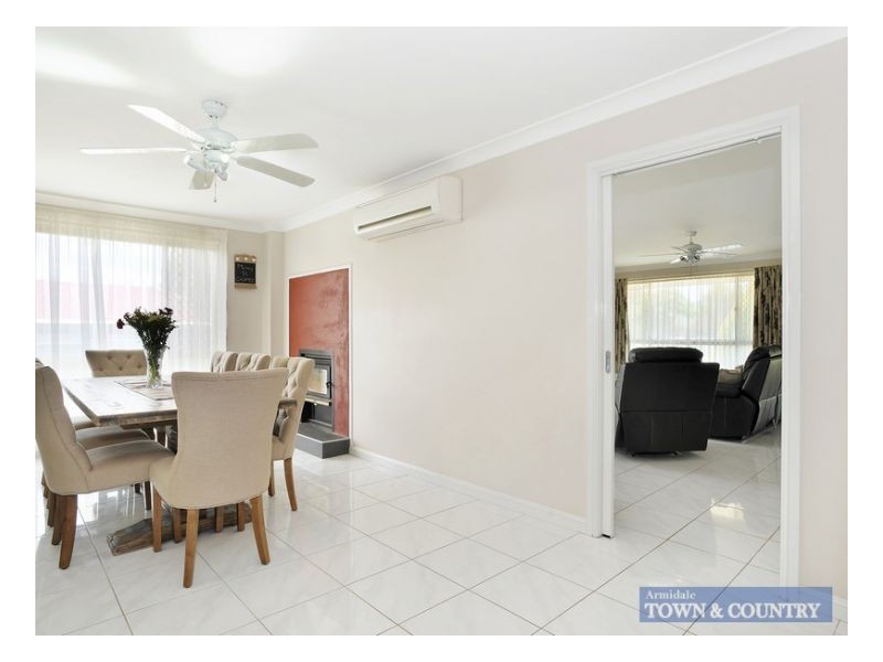 84 Douglas Street, Armidale NSW 2350