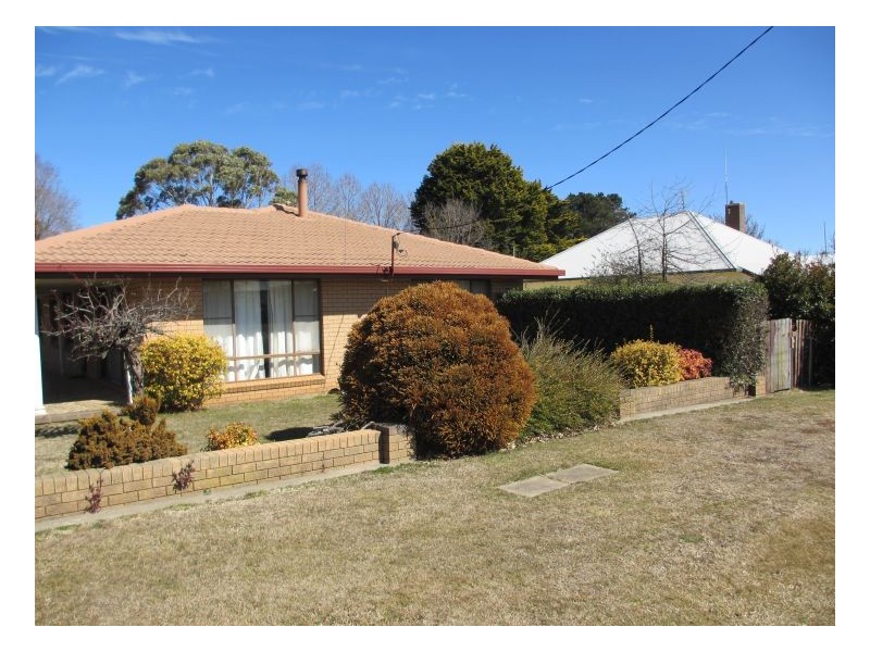 6 Ollera, Guyra NSW 2365