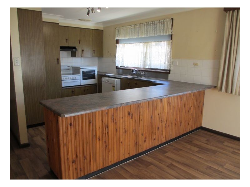 6 Ollera, Guyra NSW 2365