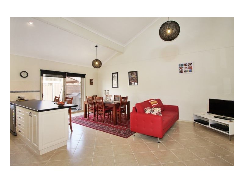 2/22 Perrott Street, Armidale NSW 2350