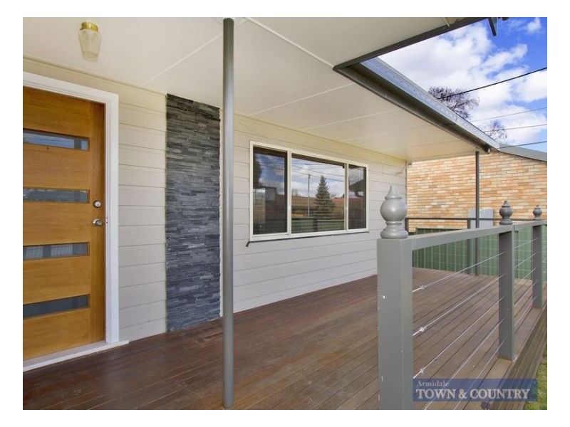 9 Brewery Lane, Armidale NSW 2350