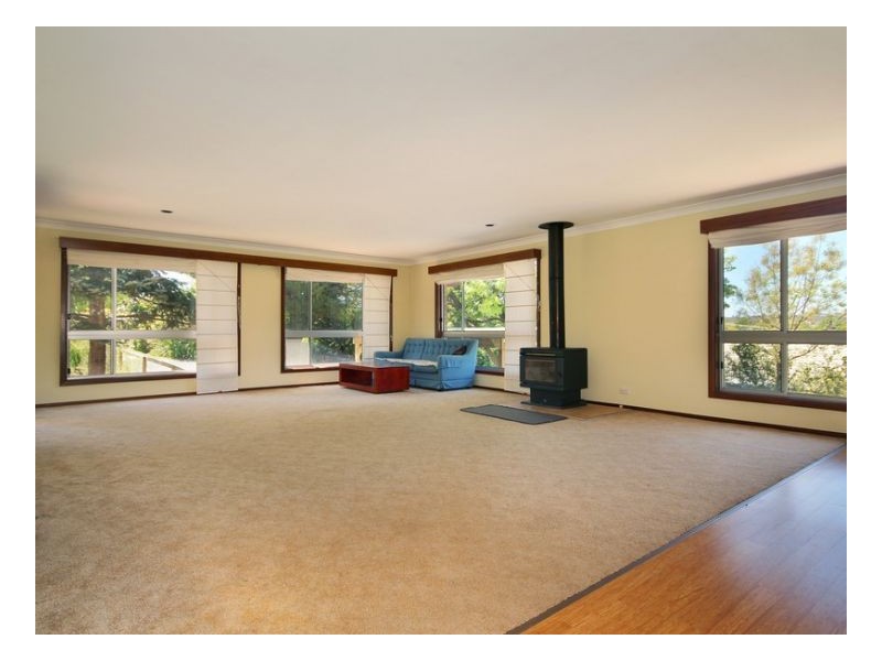 6 Cotswold, Armidale NSW 2350