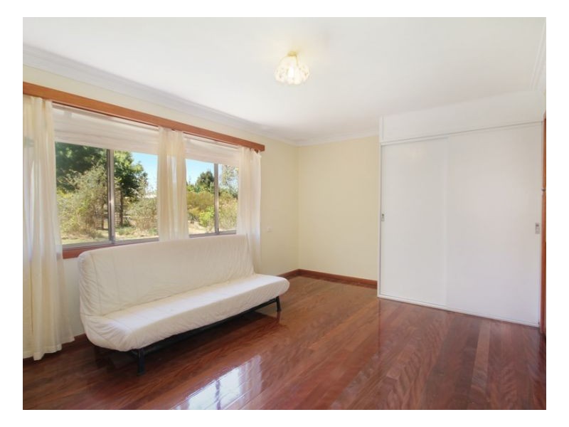 6 Cotswold, Armidale NSW 2350