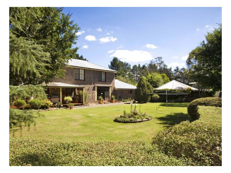 225 Simmons Road, Armidale NSW 2350