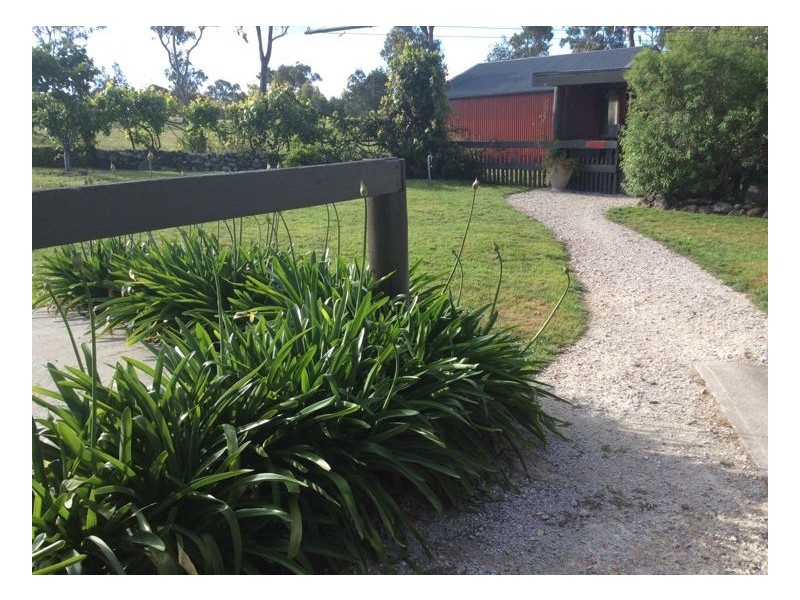 56 Heathersleigh Rd, Armidale NSW 2350