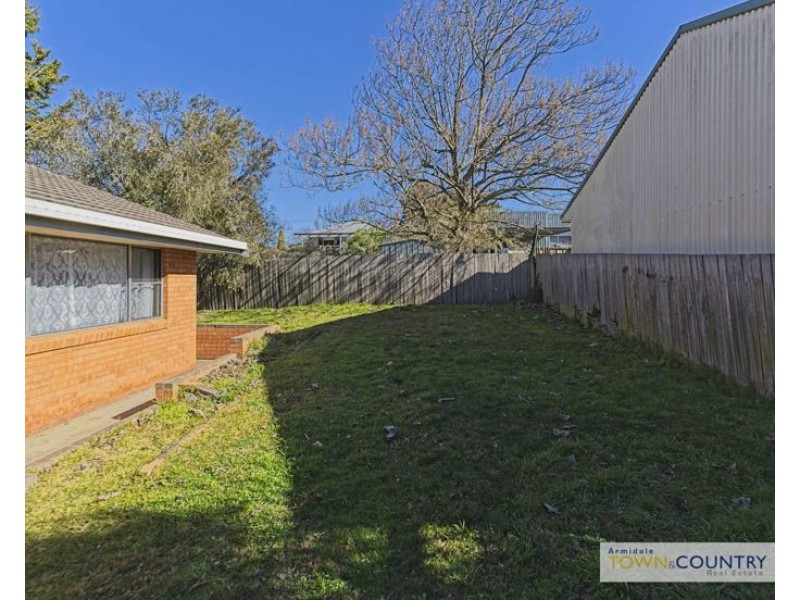 4/10 Dawson Avenue, Armidale NSW 2350