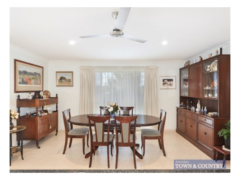 8 Norris Drive, Armidale NSW 2350