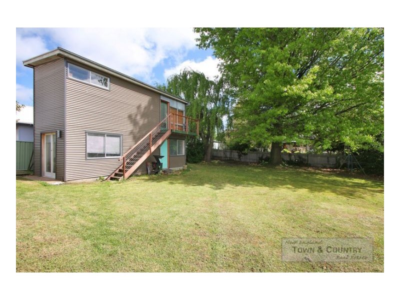 3 Kent Avenue, Armidale NSW 2350