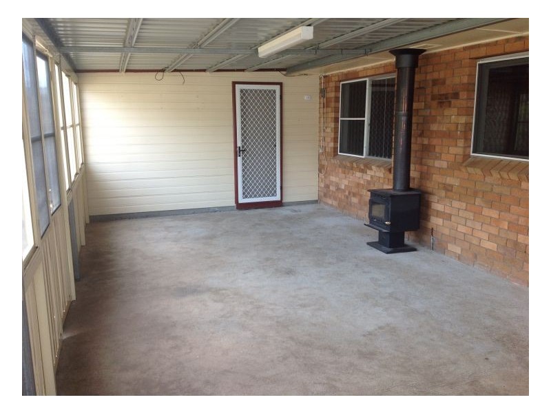 16 Wirruna Street, Guyra NSW 2365