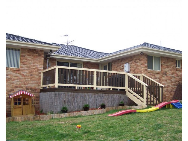16 Amber Close, Armidale NSW 2350