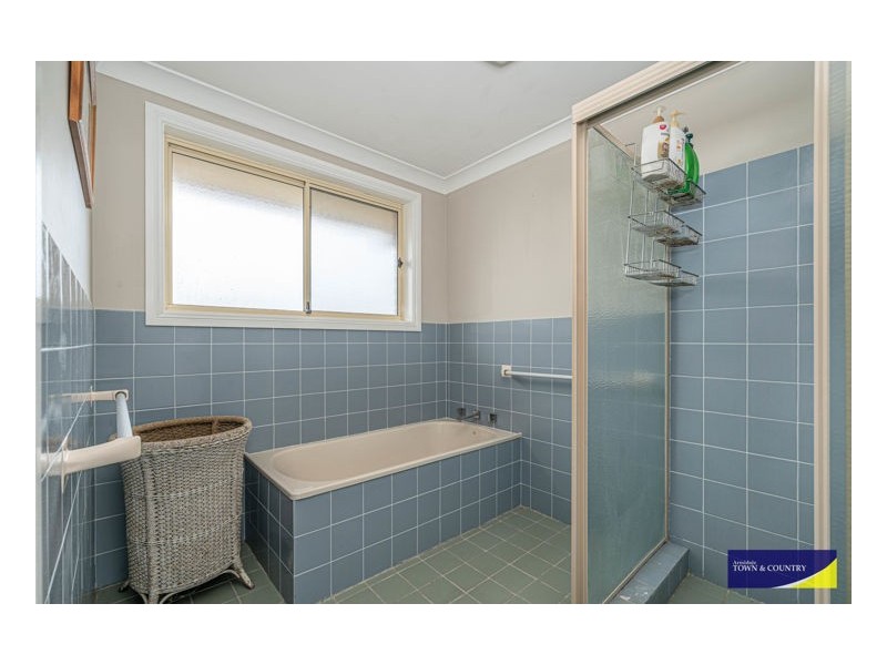 10 Anton Close, Armidale NSW 2350