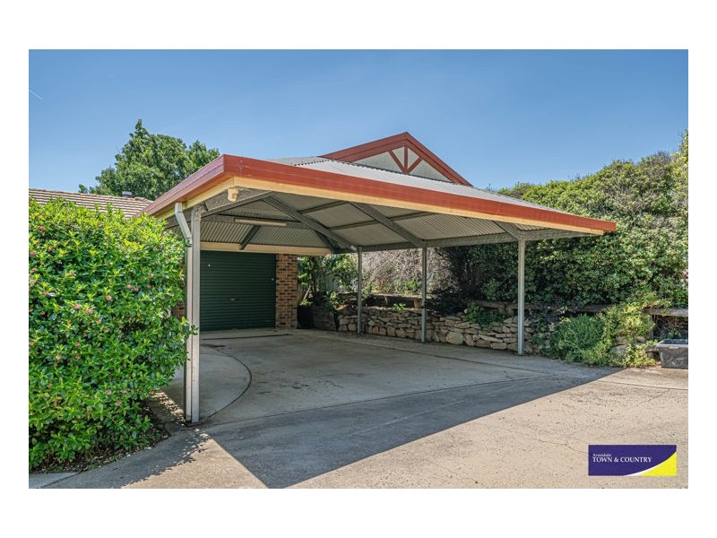 10 Anton Close, Armidale NSW 2350