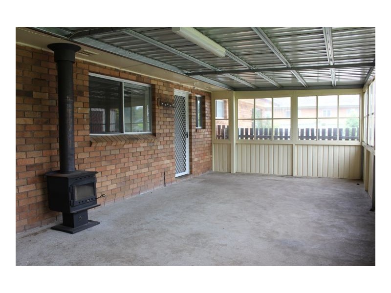 16 Wirruna Street, Guyra NSW 2365