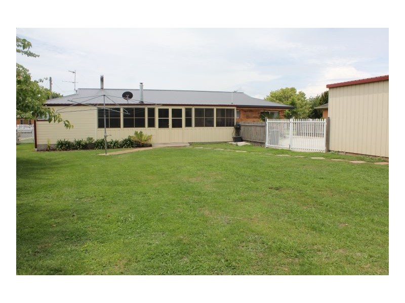 16 Wirruna Street, Guyra NSW 2365