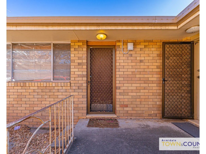 2/114 Mann Street, Armidale NSW 2350