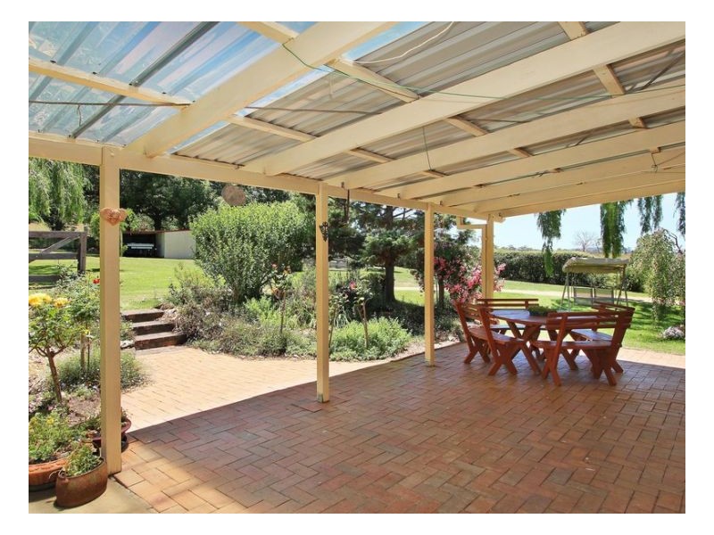 40 Sutherland Avenue, Armidale NSW 2350