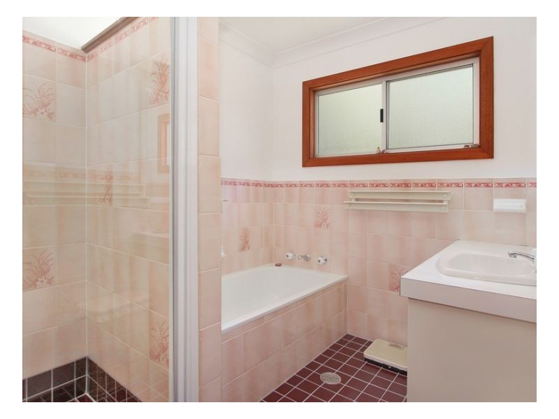 40 Sutherland Avenue, Armidale NSW 2350