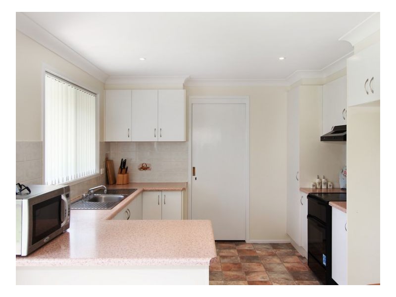 11 Eleanor Close, Armidale NSW 2350