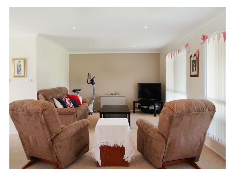 11 Eleanor Close, Armidale NSW 2350